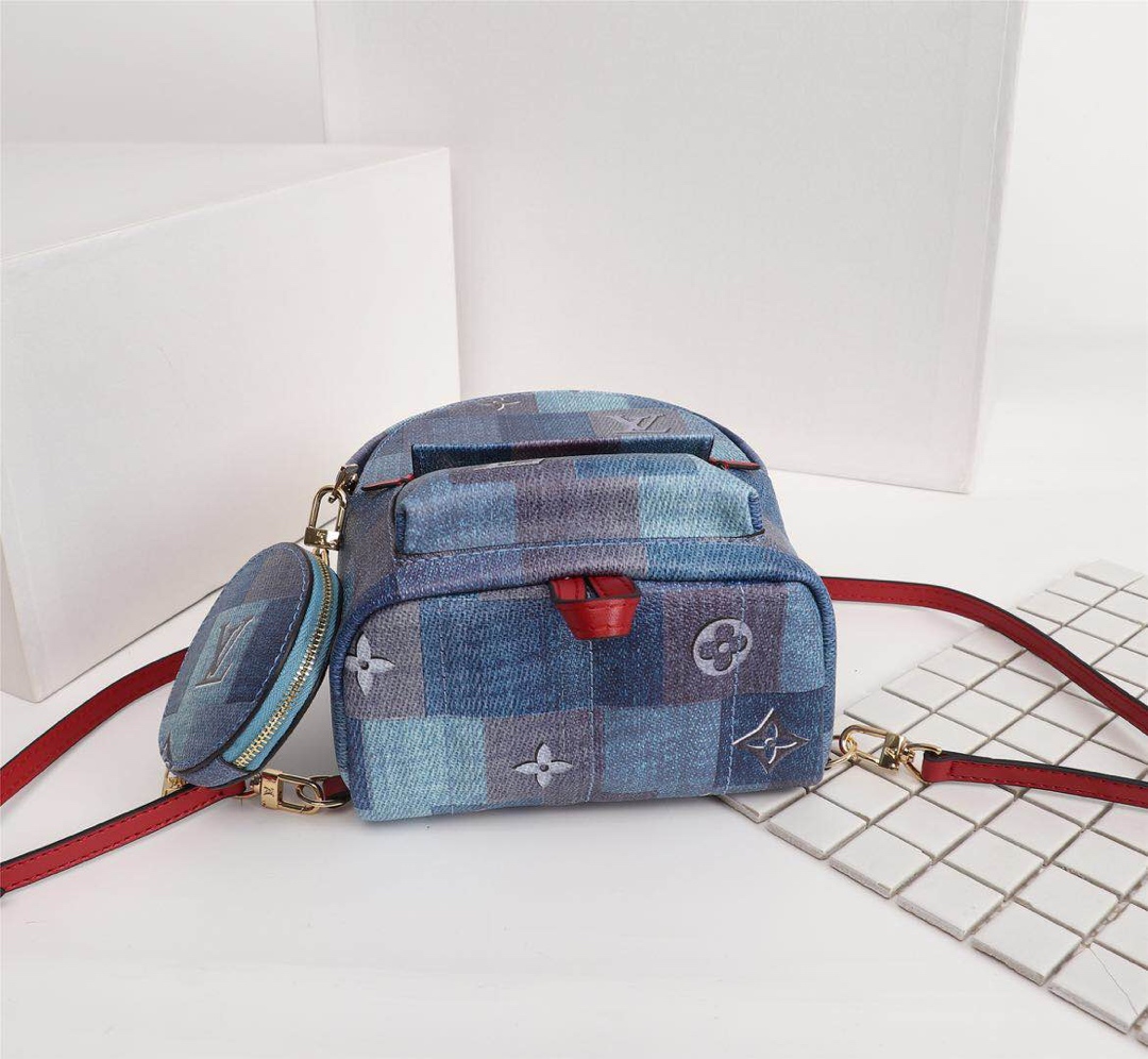 LV包包一般多少钱？M41562经典款女士包包货源