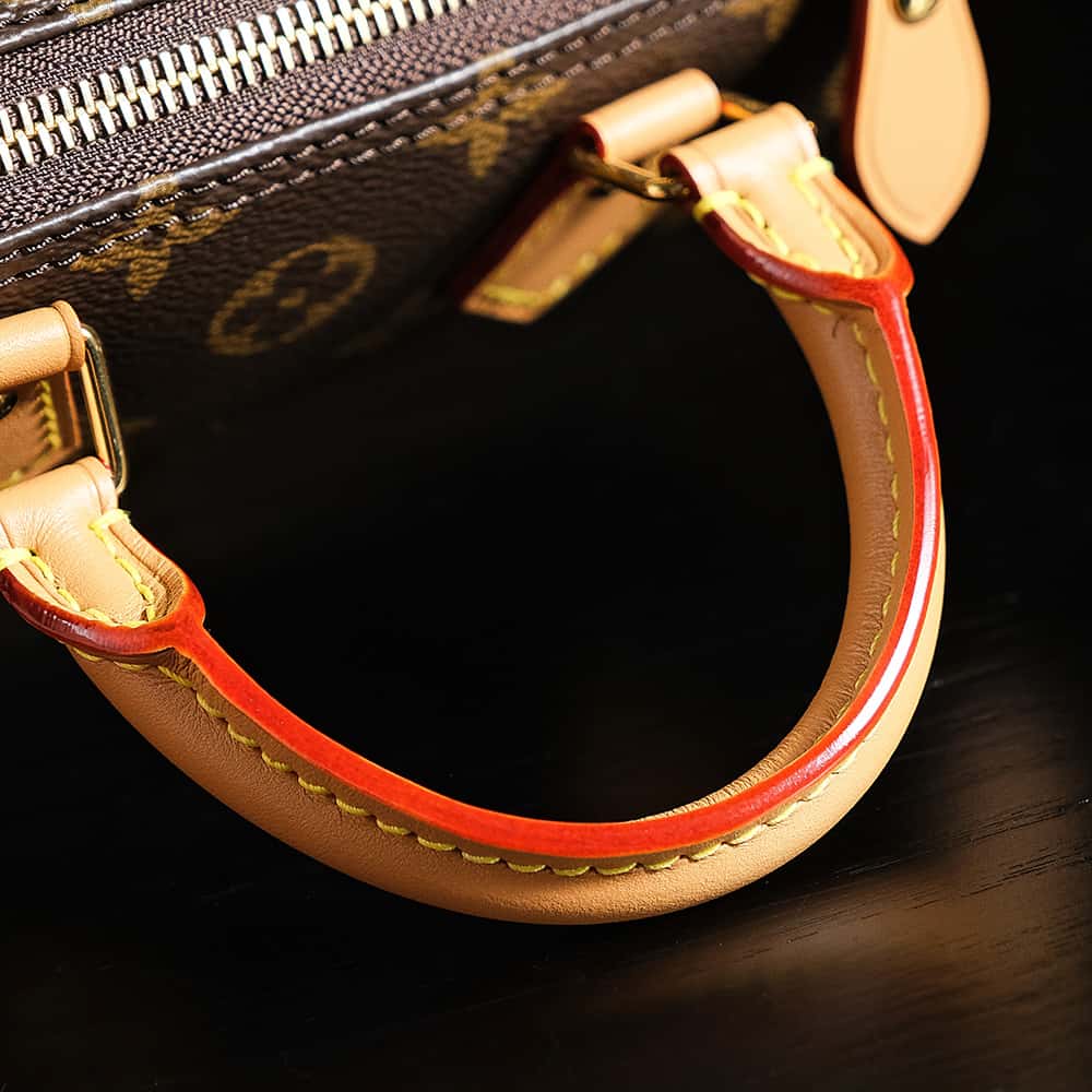 LV 𝐍𝐀𝐍𝐎 𝐒𝐏𝐄𝐄𝐃𝐘 𝐌𝐈𝐍𝐈芯片菱形跳动码枕头包系列 M81085-高仿包包