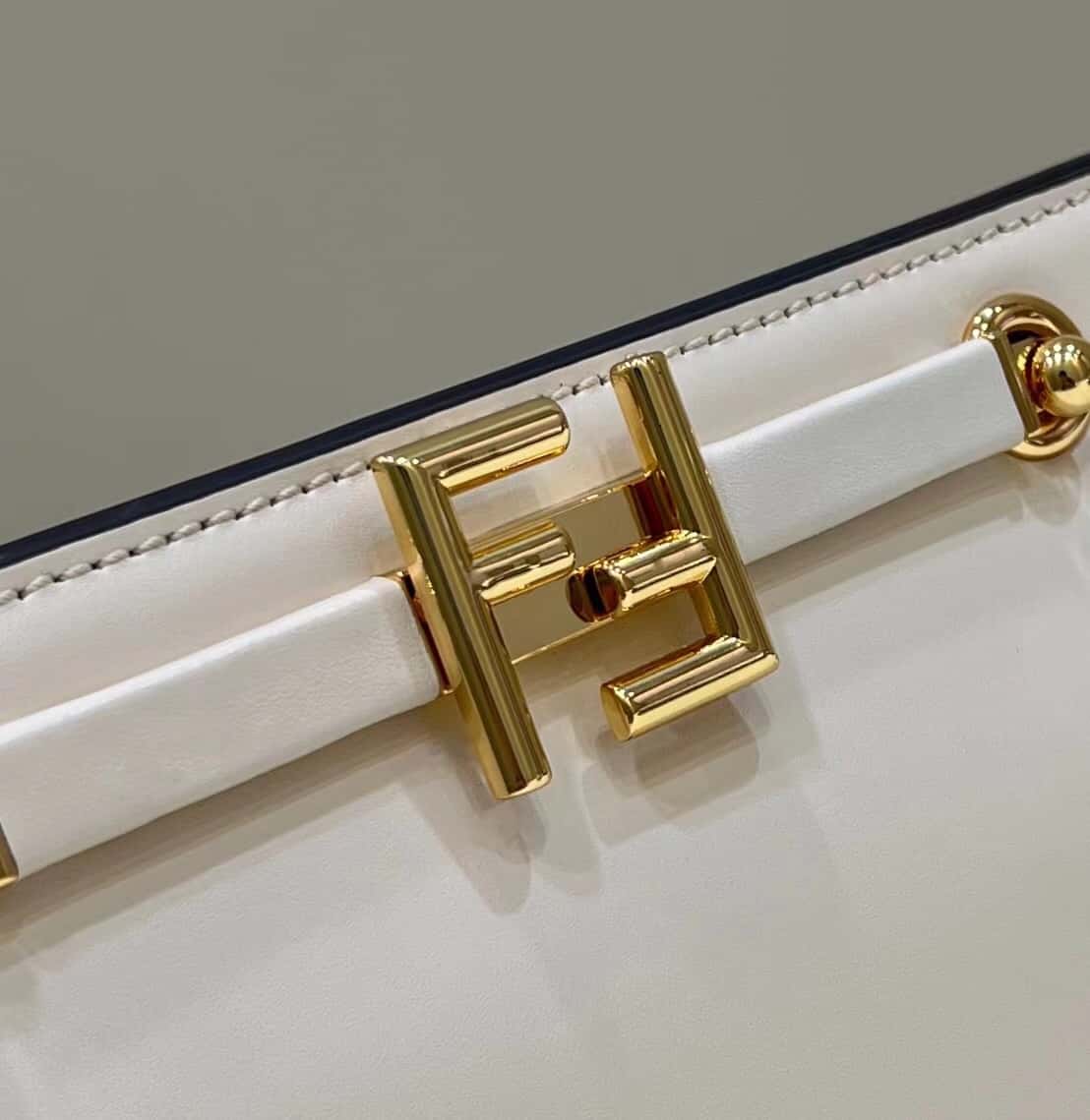 FENDI芬迪光滑小牛皮风琴肩背包8503-高仿包包