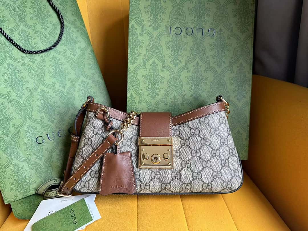 【原厂皮】米色和乌木色GG Supreme帆布811705-高仿包包