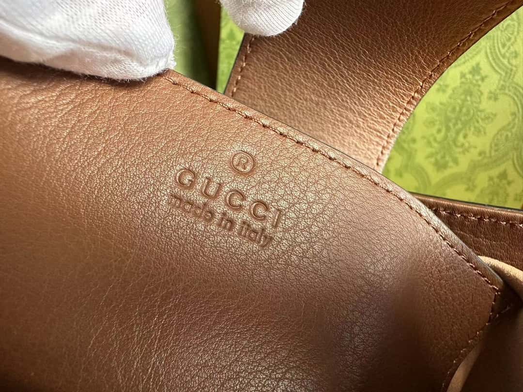 【原厂皮】米色和乌木色GG Supreme帆布811705-高仿包包