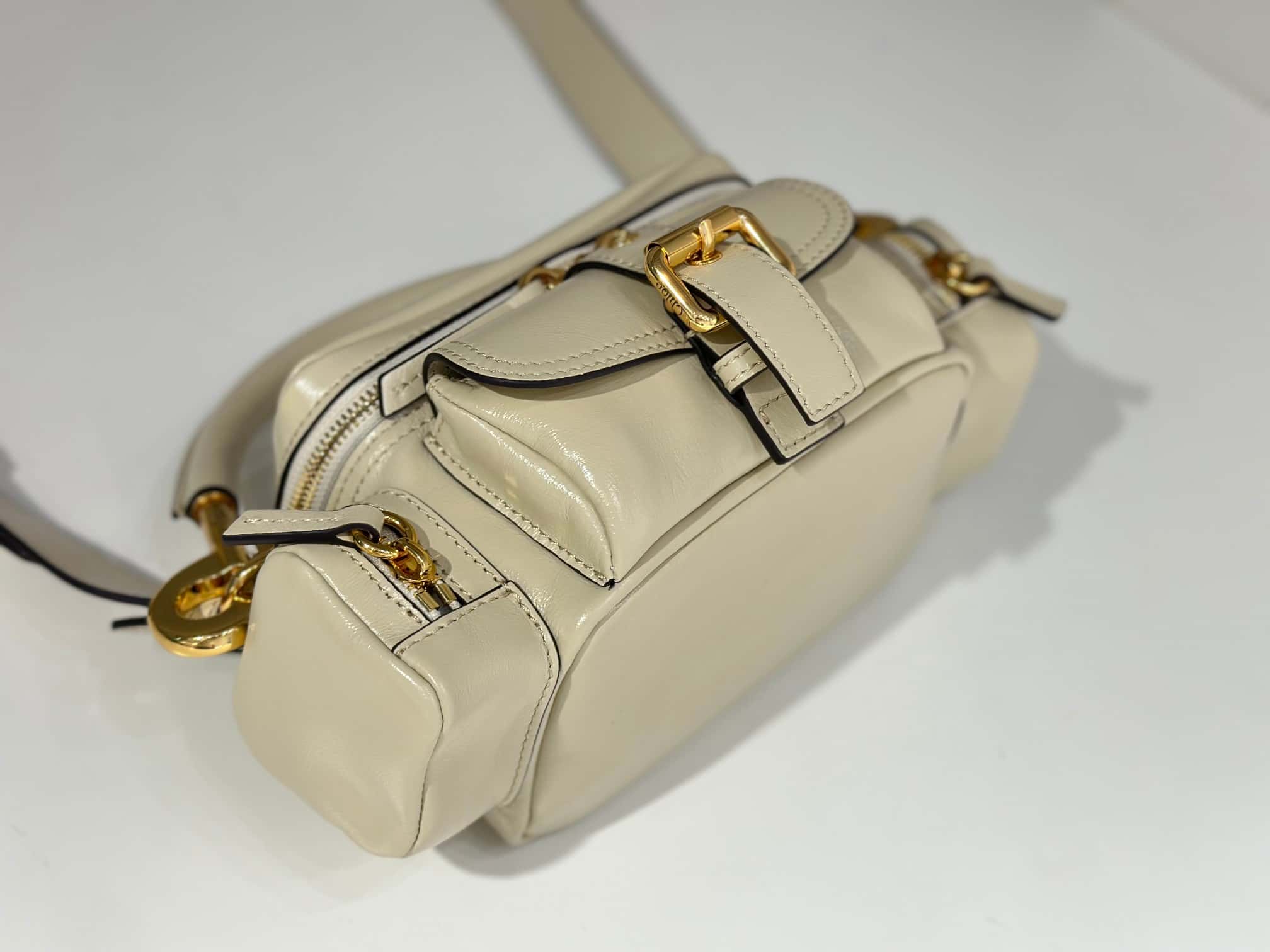 Chloe 2024秋冬新款Camera Bag W0653白色-高仿包包