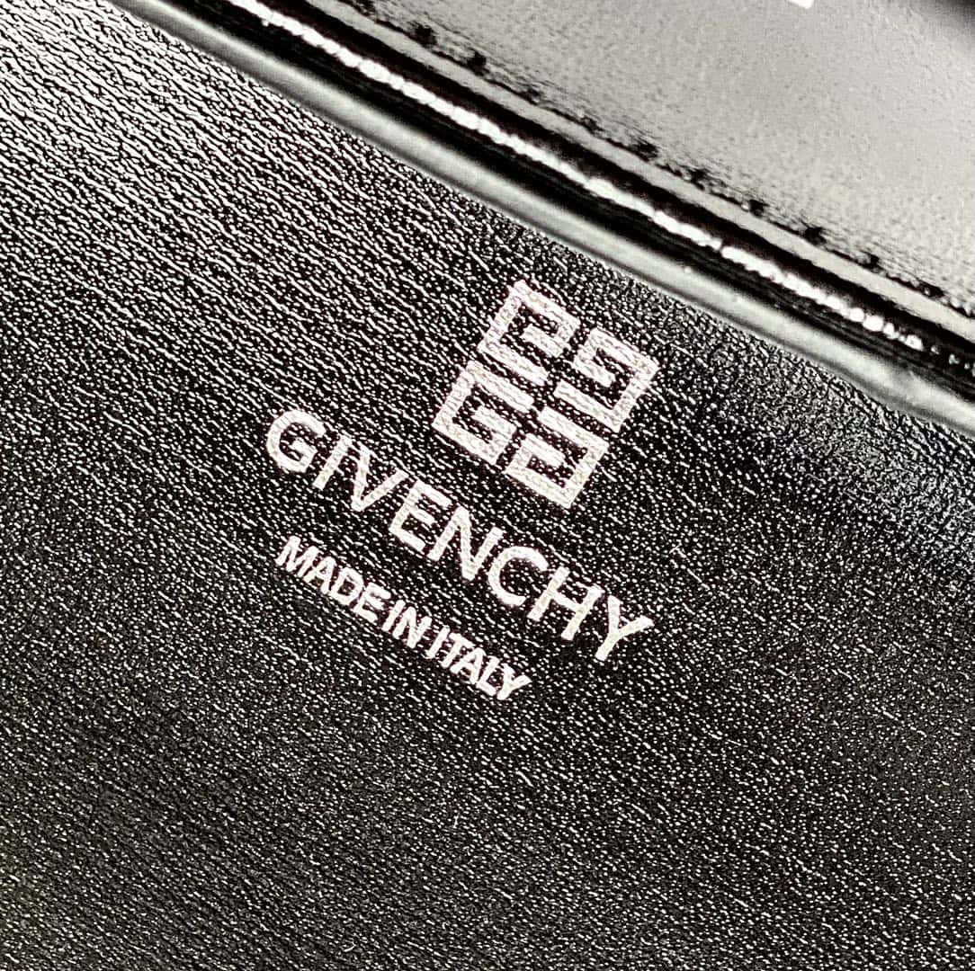 Givenchy纪梵希最新款迷你Antigona stretch手袋19113-高仿包包