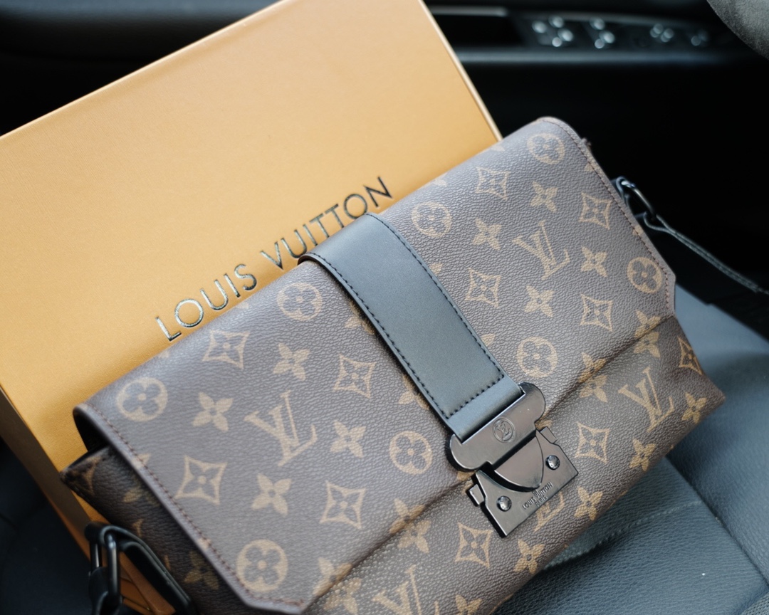 路易威登原單小牛皮 官網同步 高版本 斜挎單肩高仿背包-高仿包包