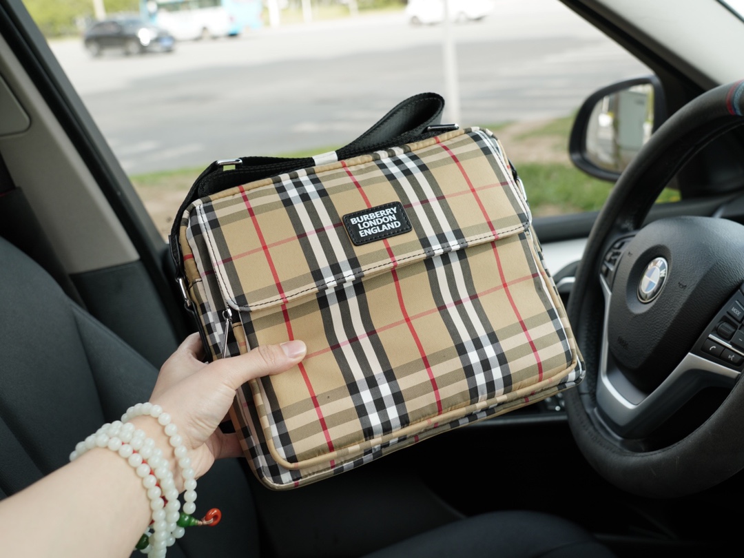 顶级原单包巴宝莉 官网同步 高版本 斜挎单肩包-高仿包包