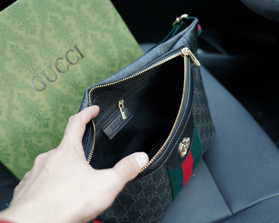 古驰 官网同步 高版本 高仿腰包永恒不过时的标志性产品-高仿包包 古驰 官网同步 高版本 高仿腰包永恒不过时的标志性产品-高仿包包
