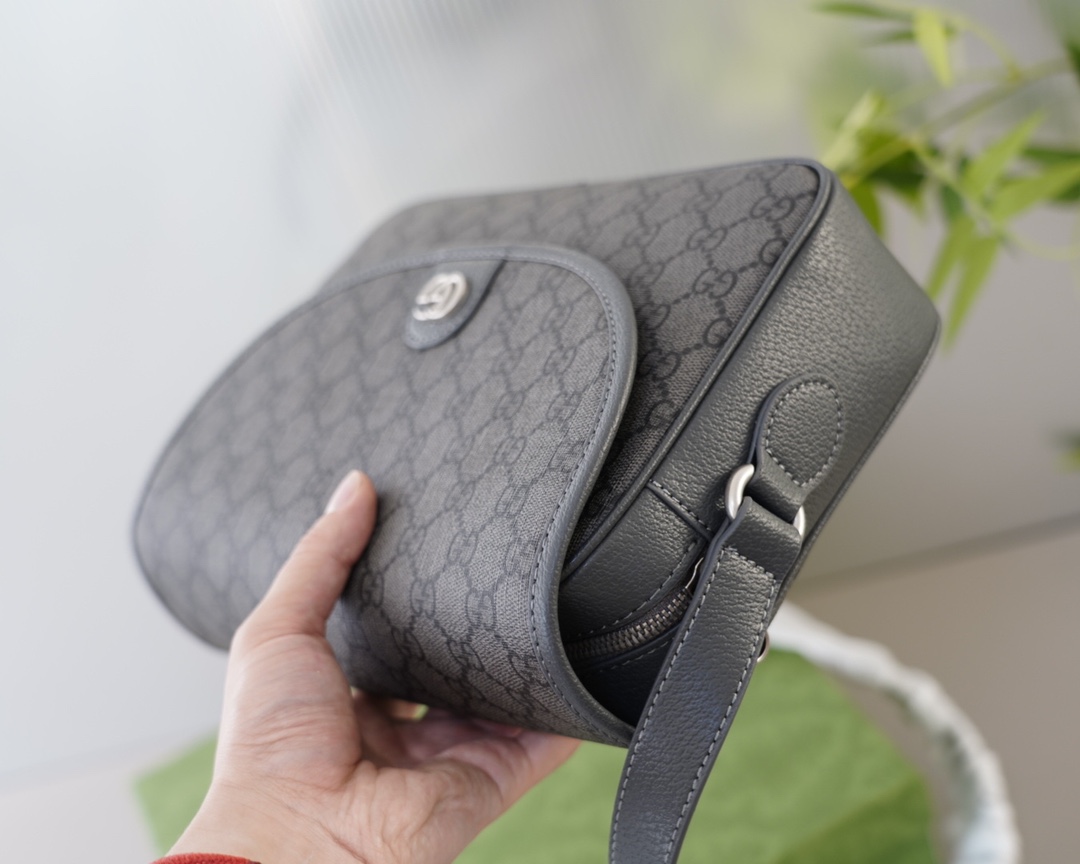 古驰27x20x6高仿包肩背包永恒不过时的标志性产品-高仿包包