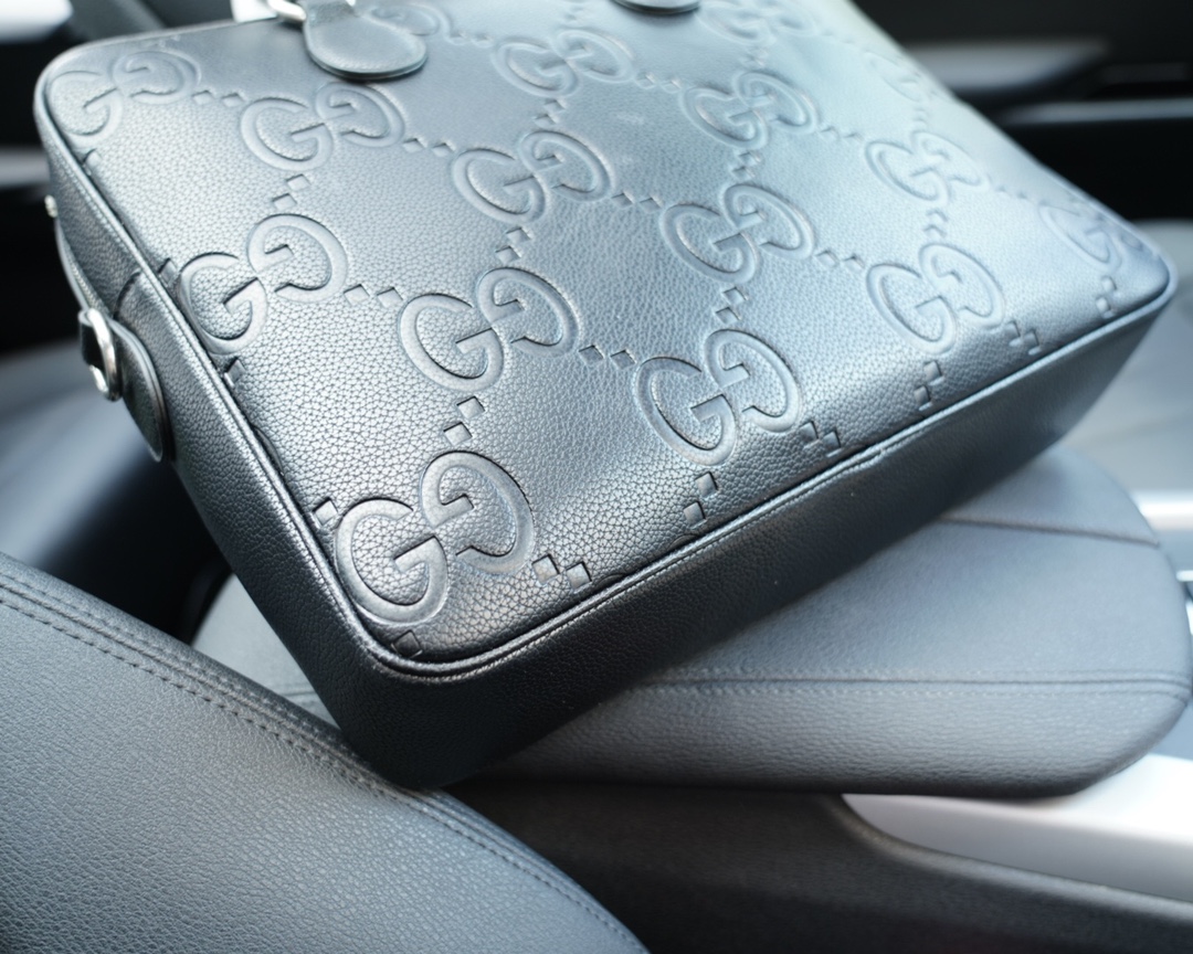 古驰高仿包 官网同步 高版本 公文斜挎手提背包-高仿包包