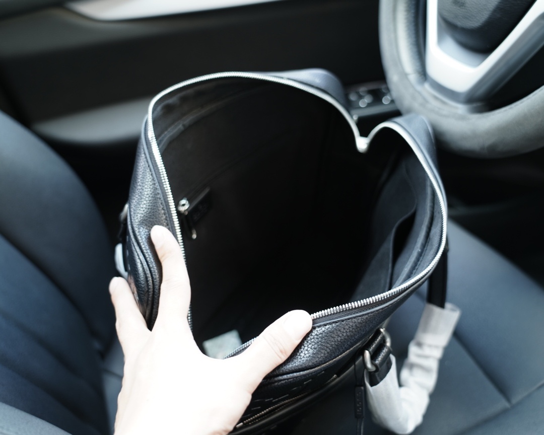 古驰高仿包 官网同步 高版本 公文斜挎手提背包-高仿包包