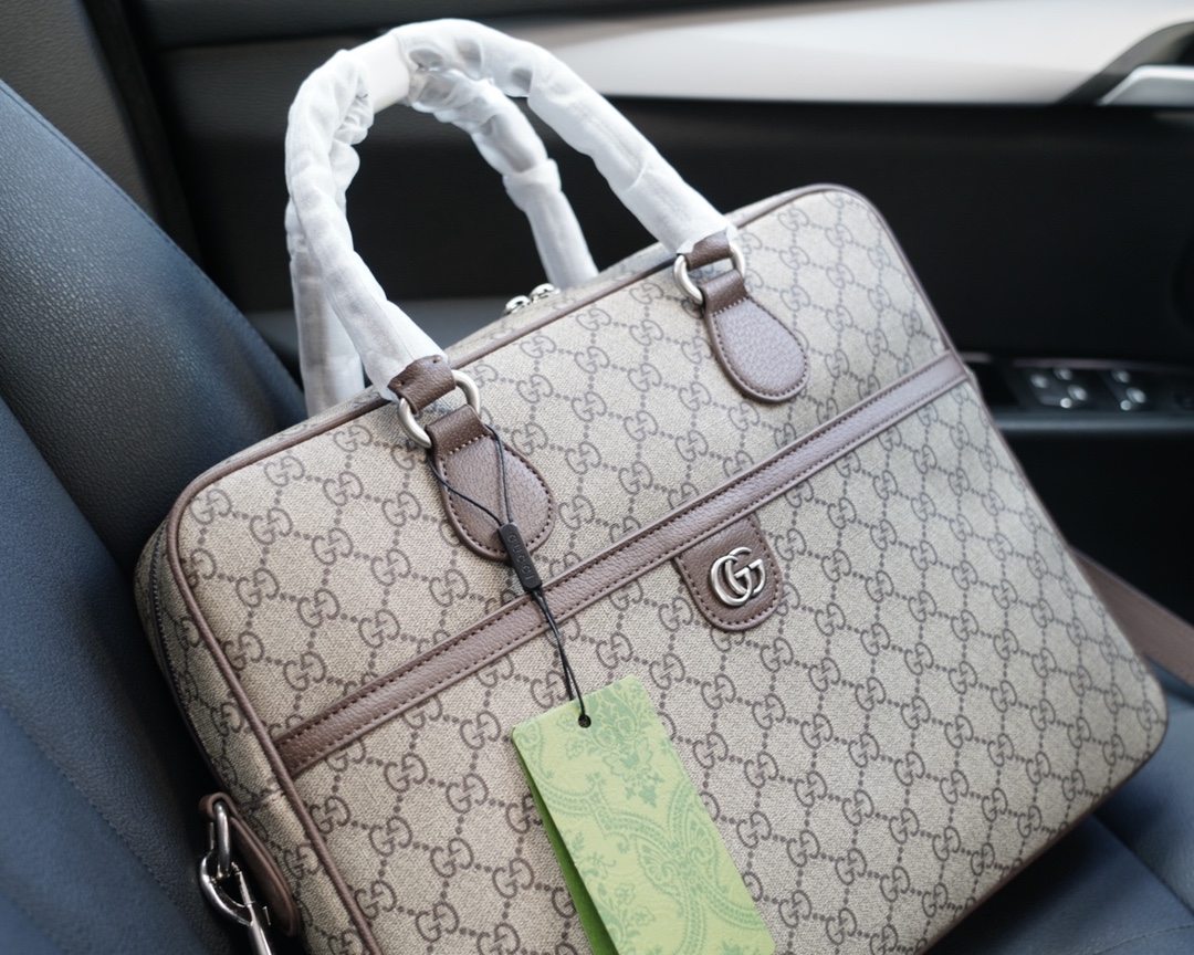 古驰原单小牛皮材质 官网同步 高版本 公文斜挎手提背包-高仿包包