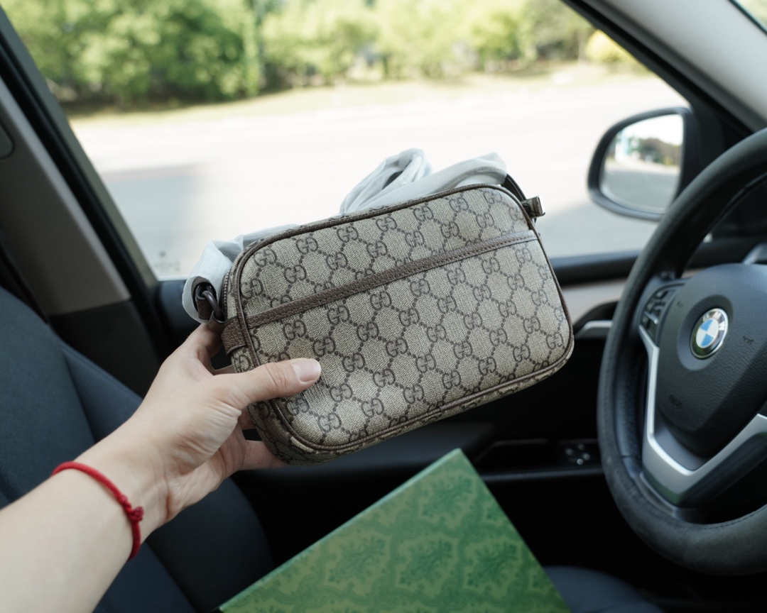 古驰顶级高版本原单包配全套包装折叠盒【规格：24x15x5】-高仿包包