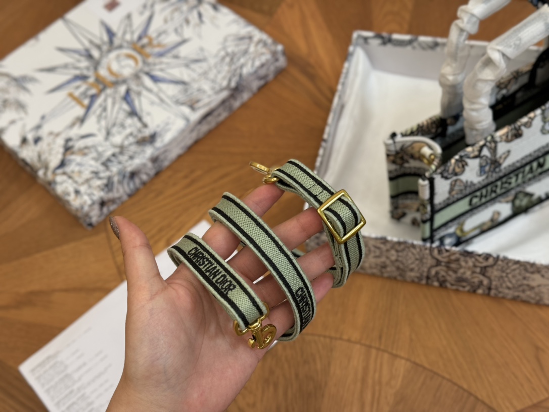 迪奥高仿包新版配肩带 Dior 原版布提花购物袋-高仿包包