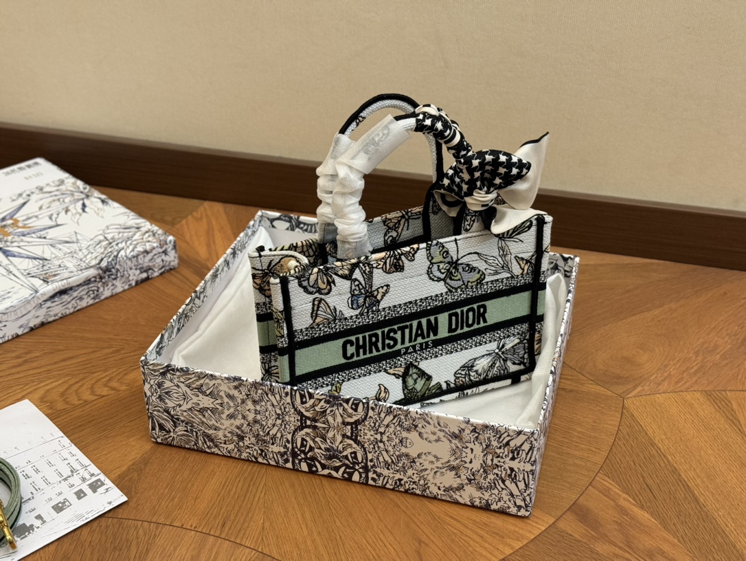 迪奥高仿包新版配肩带 Dior 原版布提花购物袋-高仿包包