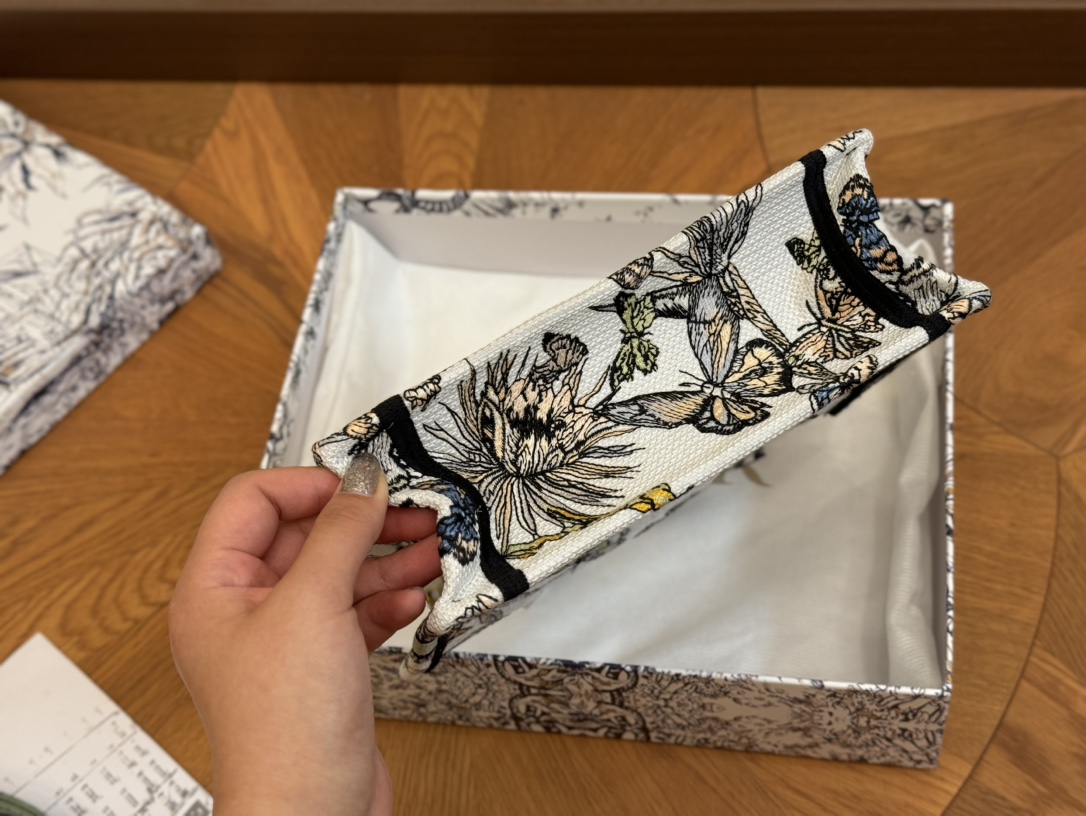 迪奥高仿包新版配肩带 Dior 原版布提花购物袋-高仿包包