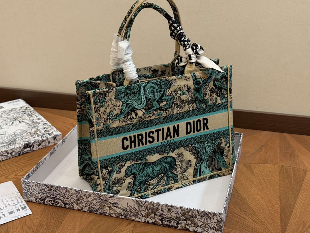迪奥配礼盒丝巾 Dior 原版布提花顶级原单包购物袋-高仿包包